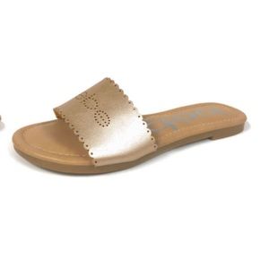 🔅Bebe Girl Scalloped Slide Sandal light Br…